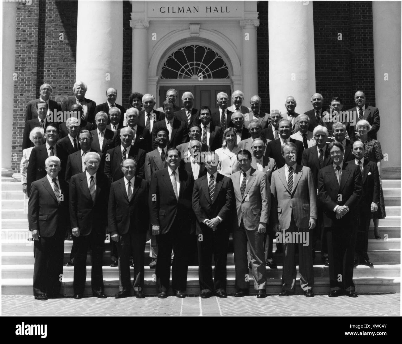 Treuhänder, R Champlin Sheridan, Morris Tanenbaum, Daniel Nathans, Morris Wolf Offit, Michael Rubens Bloomberg, William R Brody, Stuart Symington Janney, III, Lenox Dial Baker, JR, Sanford Greenberg, Benjamin Griswold, IV, Michael Armstrong, Krishna Chowdary, Martin B Macht, Tracy J Williams, Harvey Meyerhoff, Raymond A Mason, James Block, Milton Miller, Manuel Dupkin, II, Naneen Neubohn, Marjorie G Lewisohn, Sol Linowitz, Jeremiah Abraham Barondess, James Flick, Walter Pinkard, David Bernstein, Douglas Fellman, Louis Thalheimer, Helmut Sonnenfeldt, Samuel This, Aurelia Garland Bolton, John Coo Stockfoto