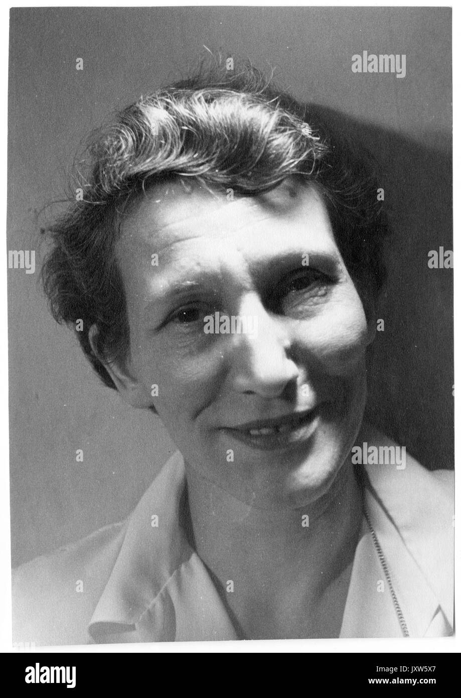 Avis Butler, ehrliche Fotografie, Schultern, Gesicht, c 35-45 Jahre, 1953. Stockfoto