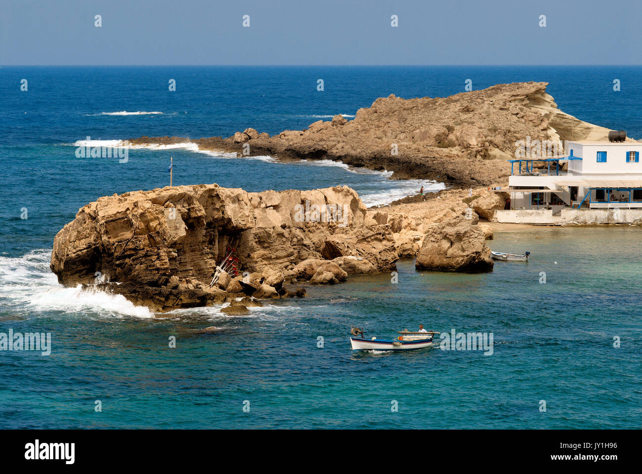 Griechenland, Karpathos, Ort Lefkos, Hafen und Strand Stockfoto