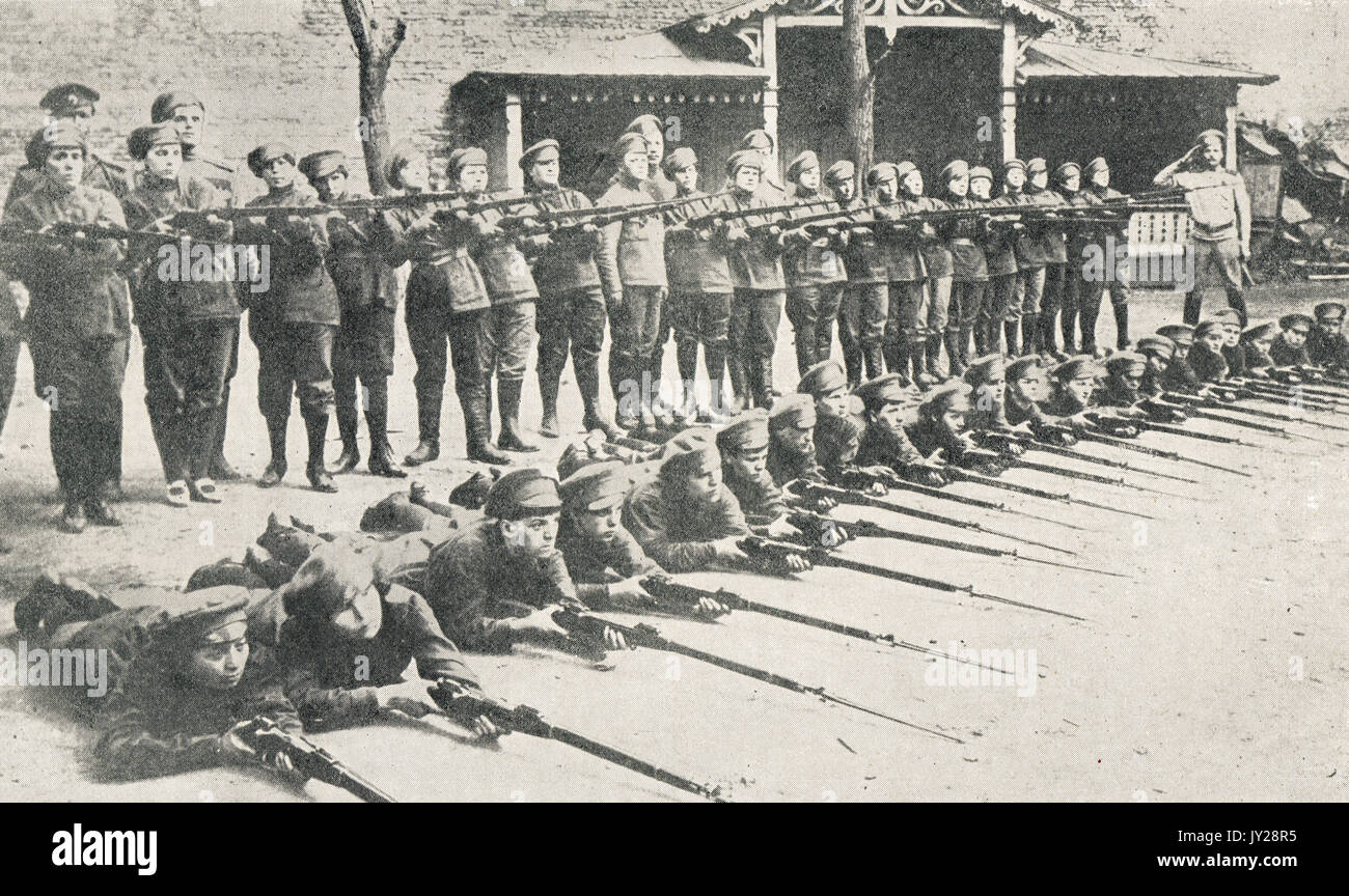 Der russische Frauen Bataillon Squad, WW1 Stockfoto