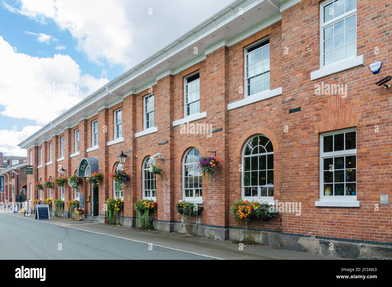 Die rüstkammer Pub und Restaurant in Victoria Quay am Fluss Severn in Shrewsbury, Shropshire Stockfoto