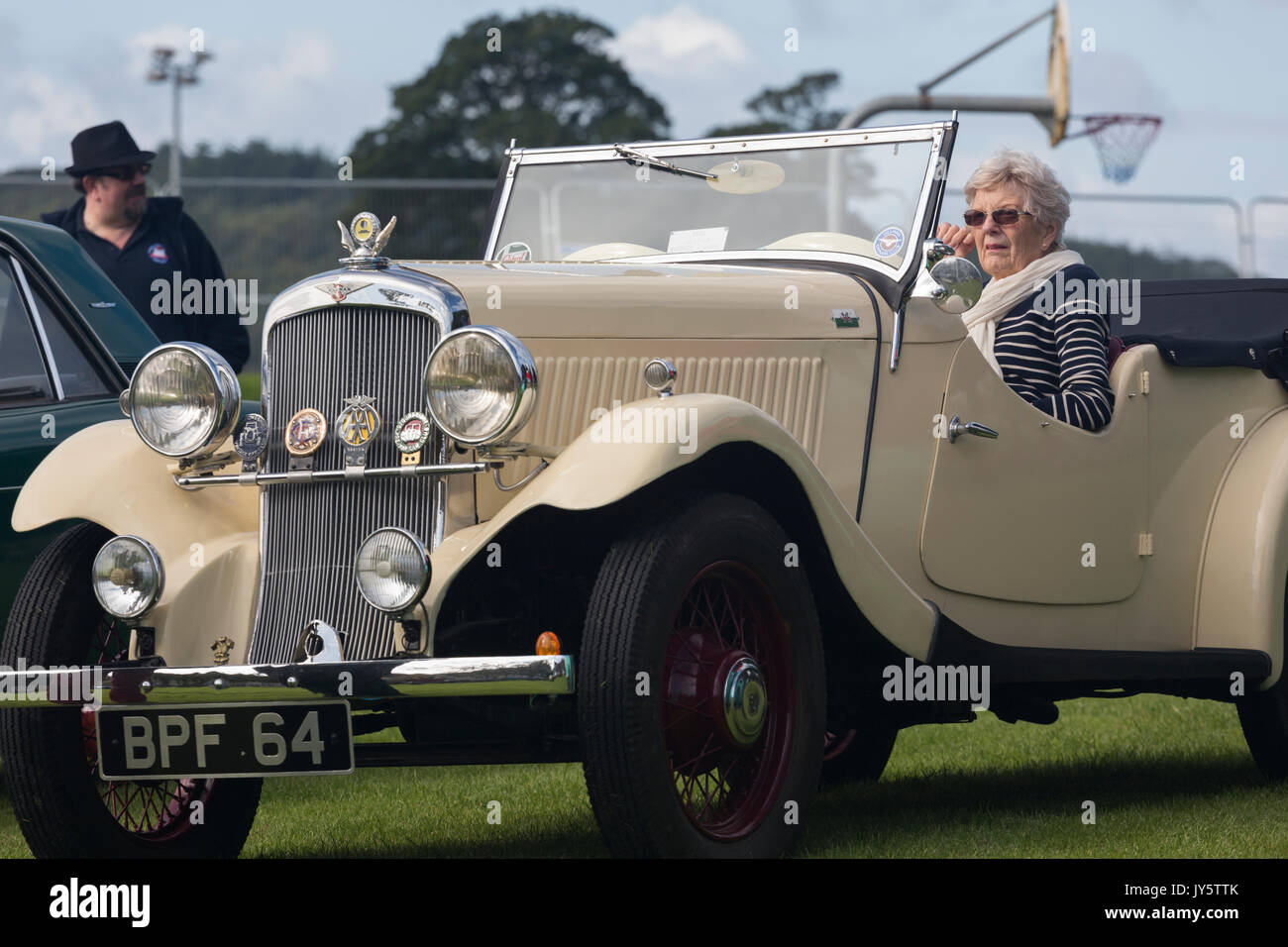 Pkw Oldtimer Classic Hillman offenen Auto an Auto Rallye Stockfoto