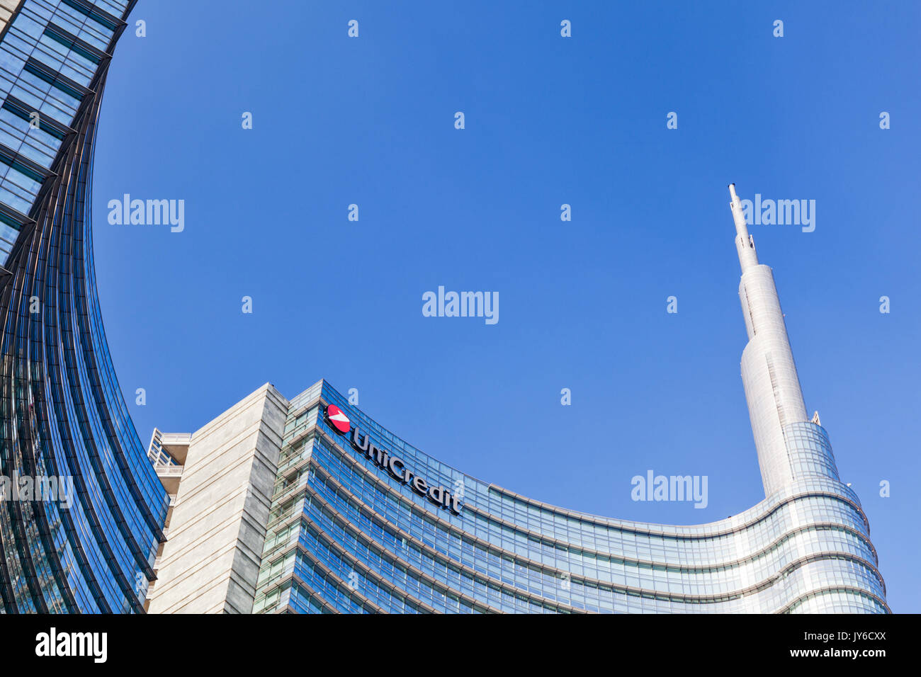 UniCredit Turm im Bezirk Porta Nuova, Mailand, Italien. Von dem Architekten Cesar Pelli entworfen, es ist das höchste Gebäude in Italien. Stockfoto