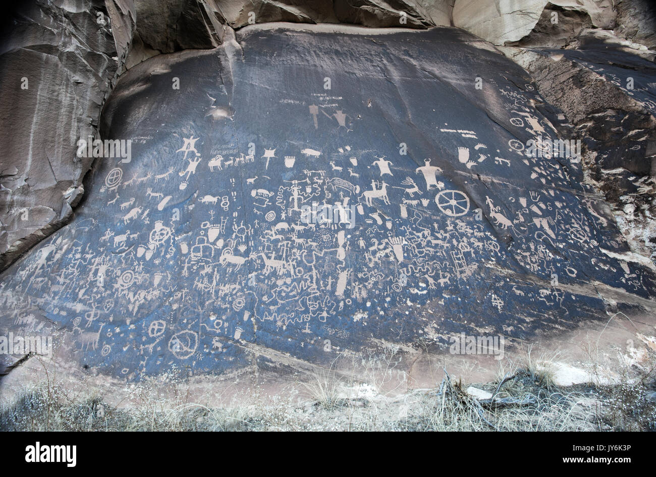 Nordamerika; USA; Utah; Antike Kunst; Aborginal Canyonlands National Park; Newspaper Rock; Petroglyphen. Stockfoto