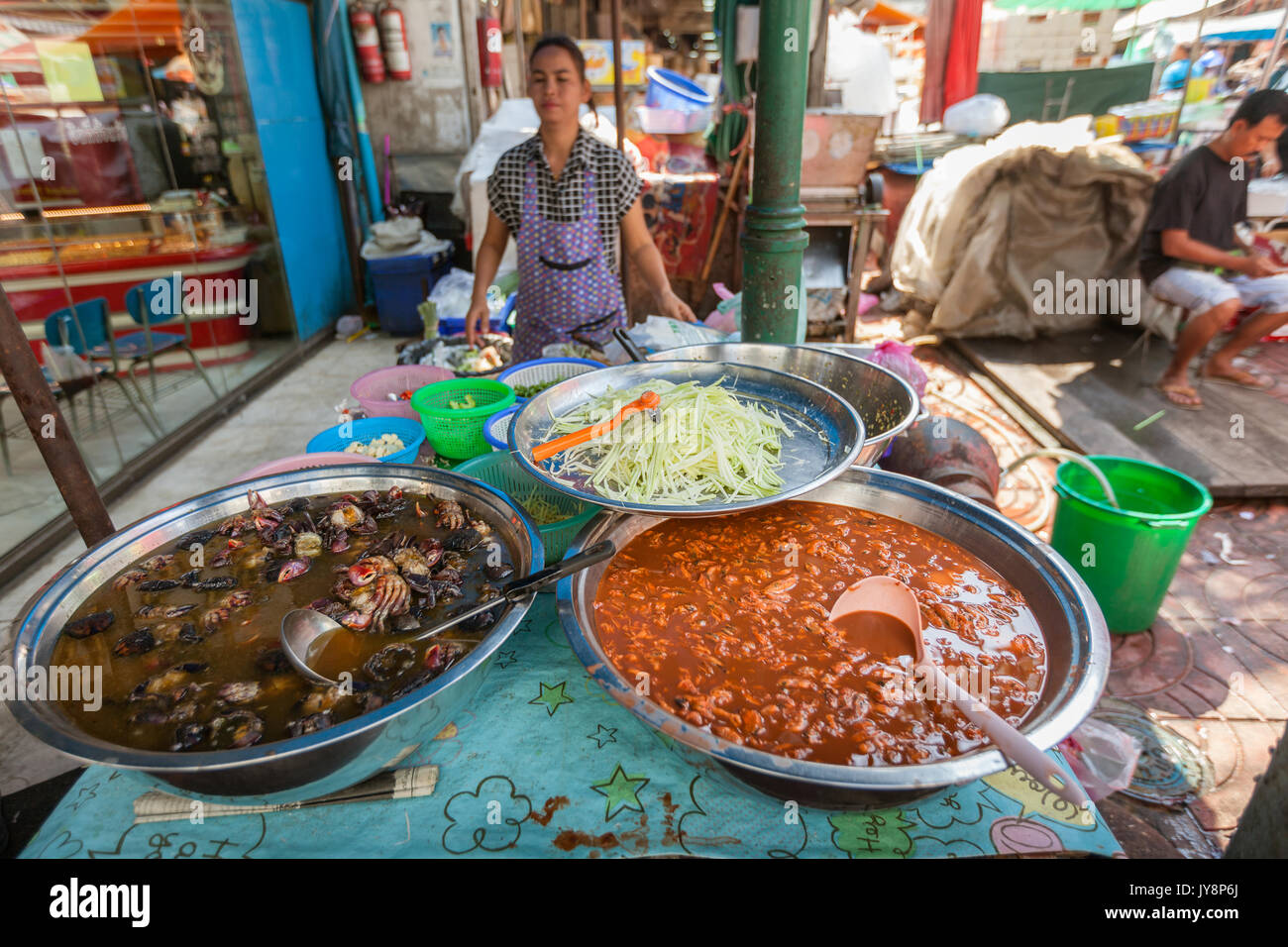 Street Food Anbieter in Chinatown Märkte, Bangkok, Thailand Stockfoto