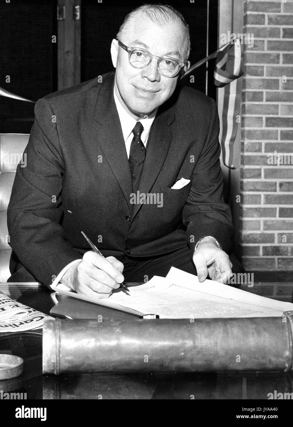 Milton Stover Eisenhower in Bologna Eröffnungsfeiern, 28. April 1961. Stockfoto