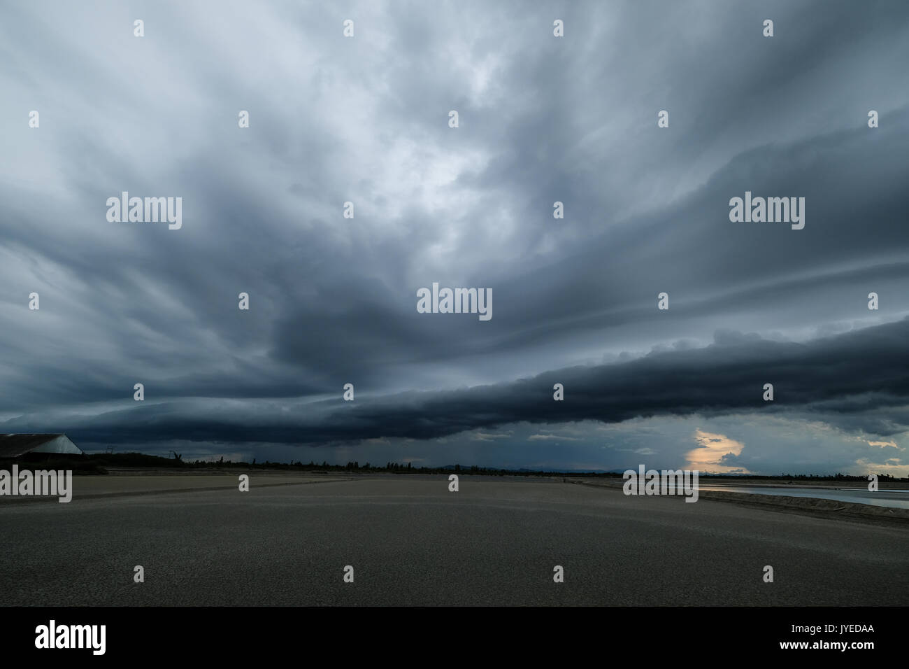 Cloud-Linie Stockfoto