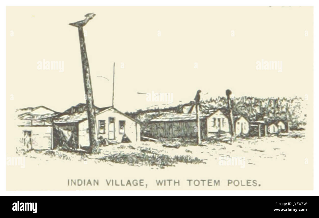 Dieses Bild aus dem Jahr 1891 zeigt ein Indianerdorf Alaskas mit Totempfählen, die integraler Bestandteil der Kultur und des spirituellen Lebens der Ureinwohner der Region sind. Die Szene beleuchtet die indigene Architektur und die Rolle der Totempfähle in ihren Traditionen. Stockfoto