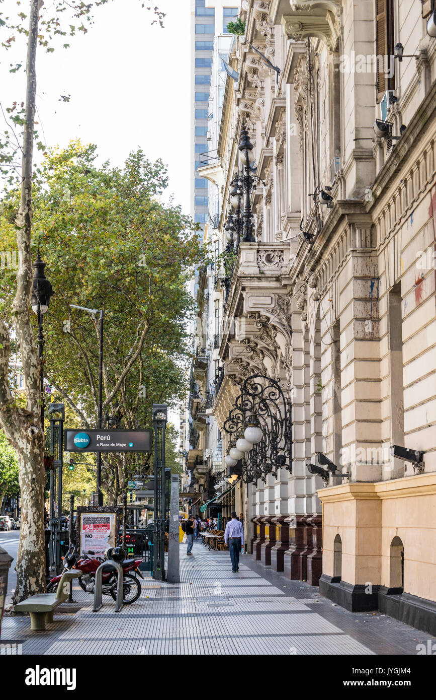 Avenida de Mayo in der Innenstadt von Buenos Aires Stockfoto