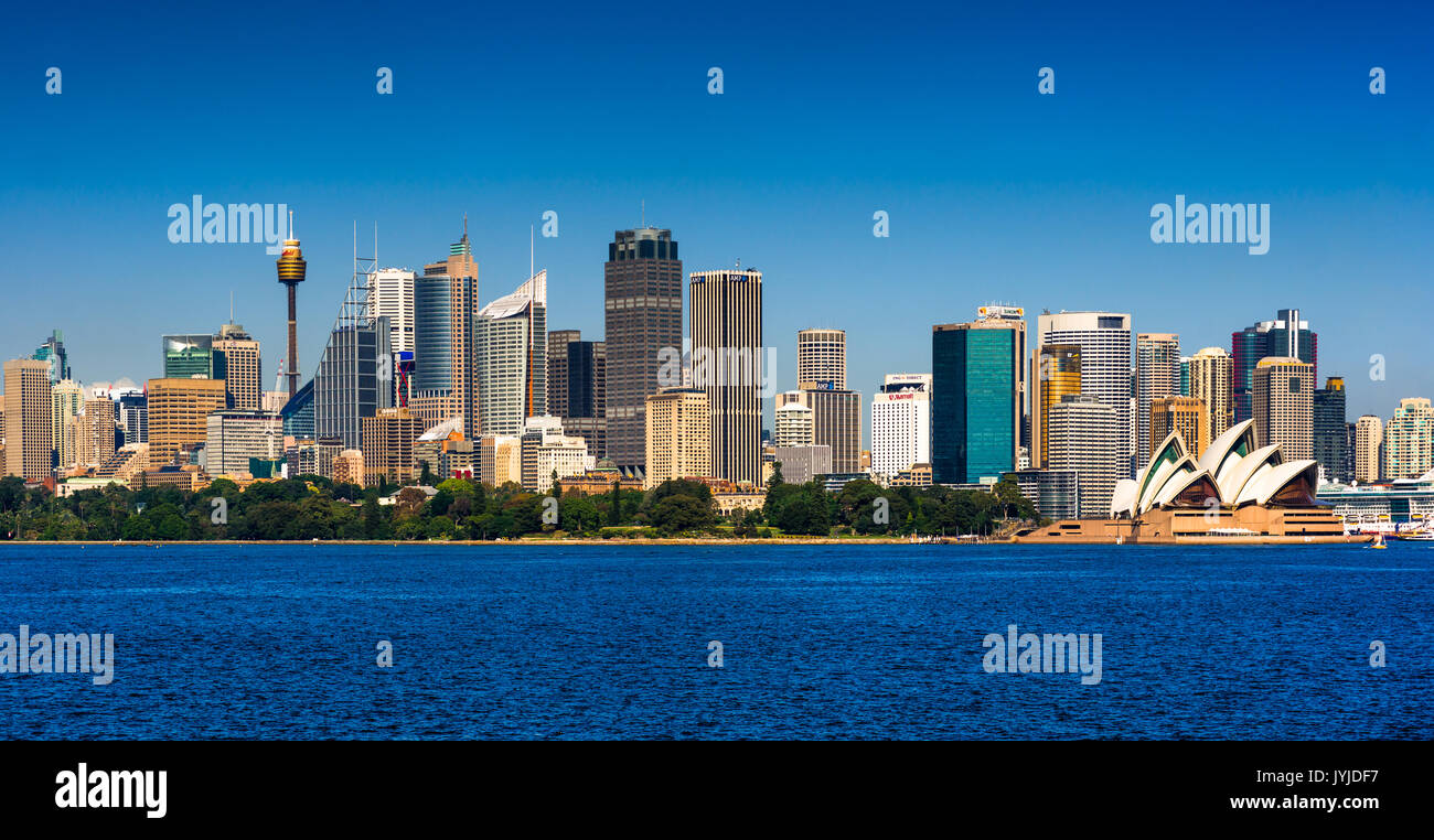 Panoramablick auf die Skyline von Sydney CBD, New South Wales, Australien. Stockfoto