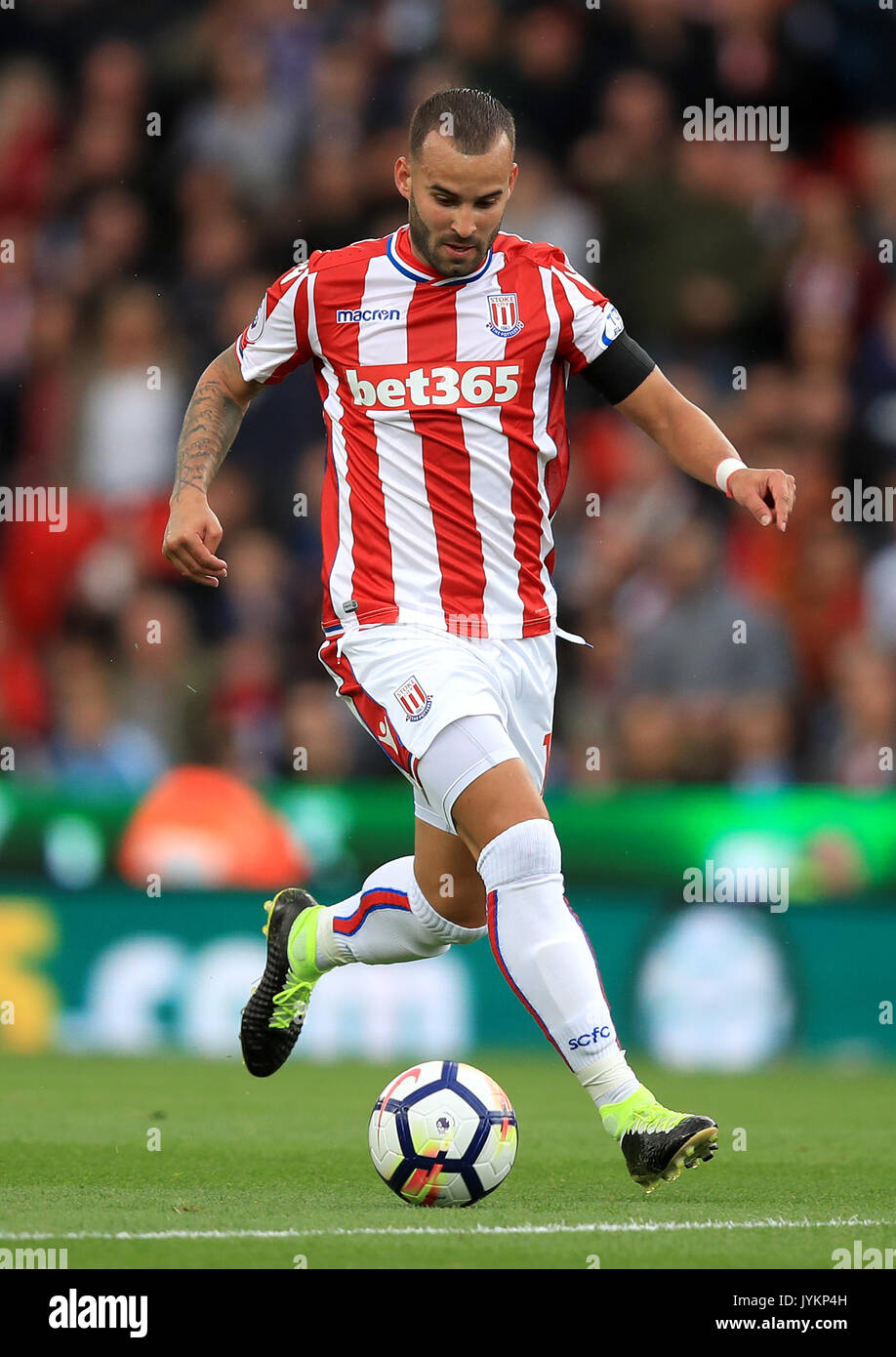 Stoke City Jese Rodriguez während der Premier League Spiel in der bet365-Stadion, schüren. PRESS ASSOCIATION Foto. Bild Datum: Samstag, August 19, 2017. Siehe PA-Geschichte Fußball schüren. Photo Credit: Mike Egerton/PA-Kabel. Einschränkungen: EDITORIAL NUR VERWENDEN Keine Verwendung mit nicht autorisierten Audio-, Video-, Daten-, Spielpläne, Verein/liga Logos oder "live" Dienstleistungen. On-line-in-Verwendung auf 75 Bilder beschränkt, kein Video-Emulation. Keine Verwendung in Wetten, Spiele oder einzelne Verein/Liga/player Publikationen. Stockfoto