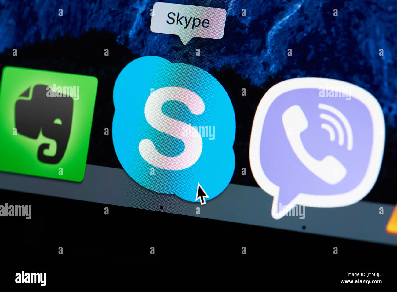 New York, USA - 18. August 2017: Skype Symbol auf Laptop Bildschirm schließen Stockfoto