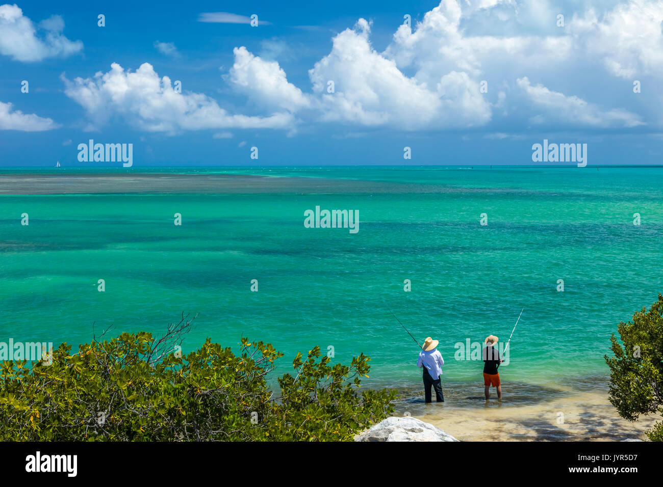 Angeln in den Atlantischen Ozean in den Florida Keys Stockfoto