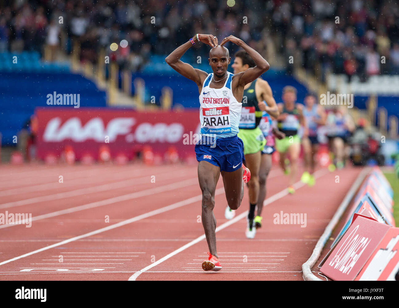 Crewe, Großbritannien. 20 Aug, 2017. Mo Farah von GBR feiert sein 3000m Rennen, seine Rasse jemals auf die britischen Titel während der Muller Grand Prix Birmingham Athletik an Alexandra Stadium, Birmingham, England am 20. August 2017. Foto von Andy Rowland. Credit: Andrew Rowland/Alamy leben Nachrichten Stockfoto