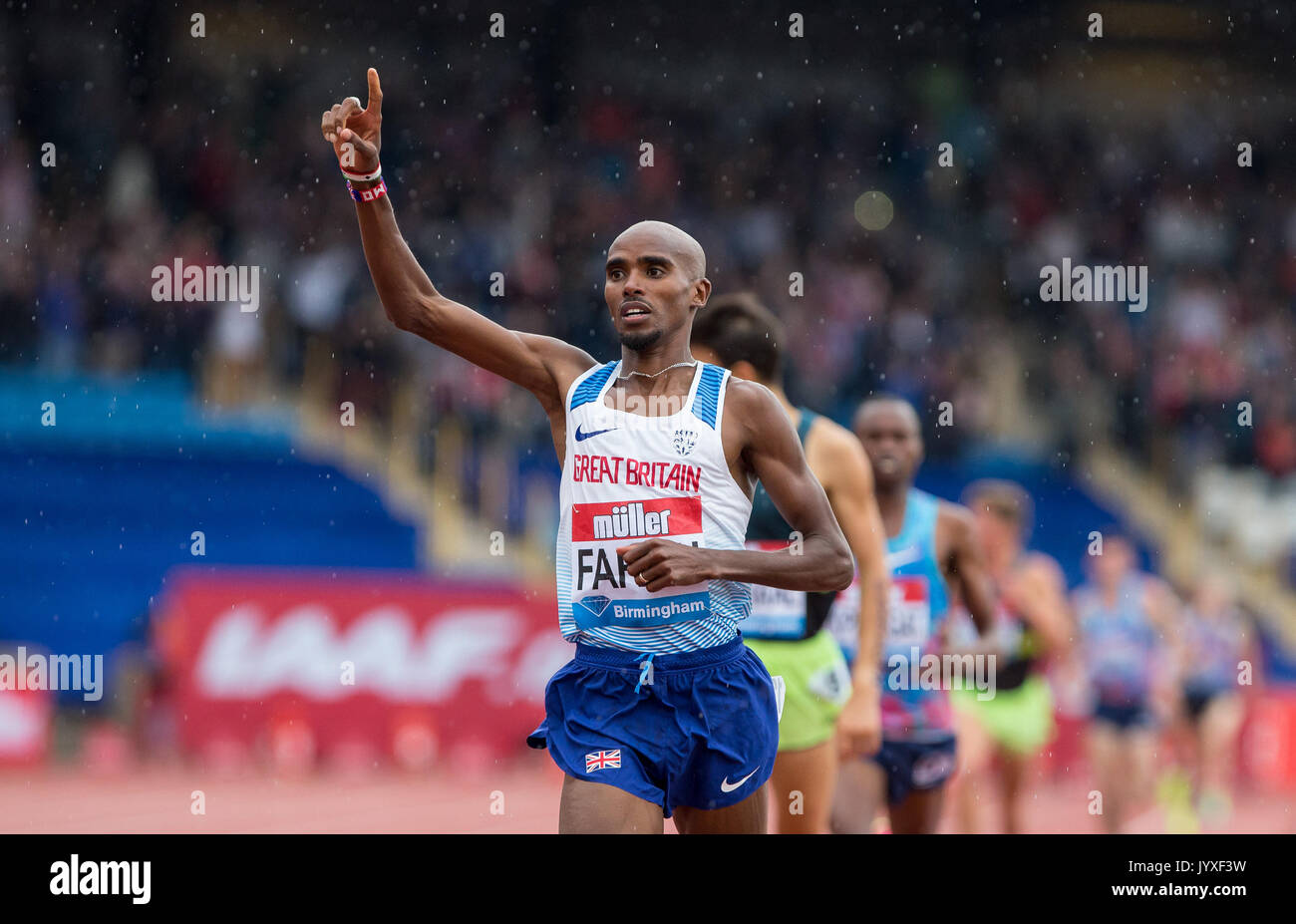 Crewe, Großbritannien. 20 Aug, 2017. Mo Farah von GBR feiert sein 3000m Rennen, seine Rasse jemals auf die britischen Titel während der Muller Grand Prix Birmingham Athletik an Alexandra Stadium, Birmingham, England am 20. August 2017. Foto von Andy Rowland. Credit: Andrew Rowland/Alamy leben Nachrichten Stockfoto