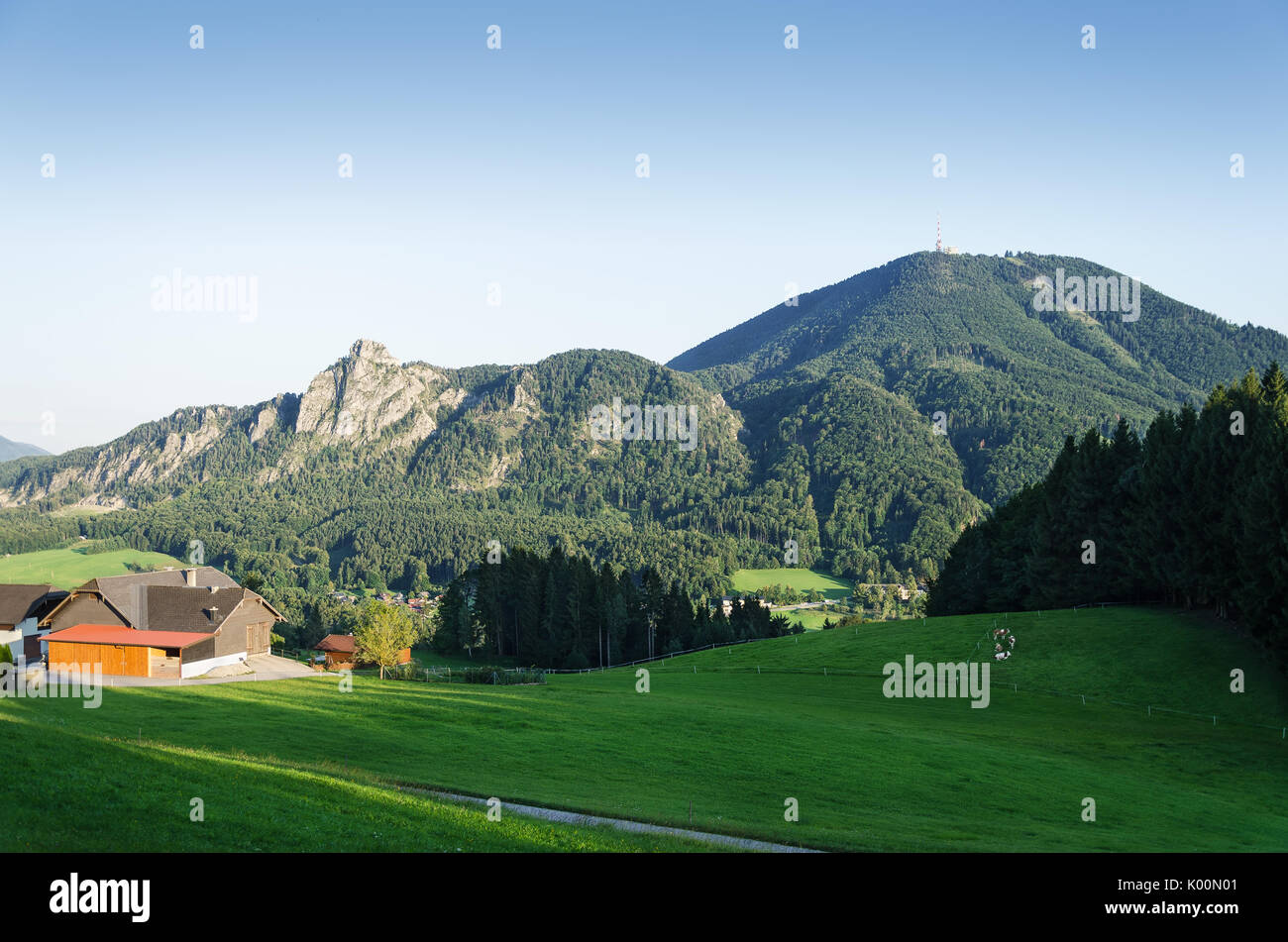 Gaisberg mit Nockstein in Österreich, Europa. Hausberg von Salzburg. Blick vom Heuberg. Gaisberg gehört an die Salzkammergut Berge. Stockfoto