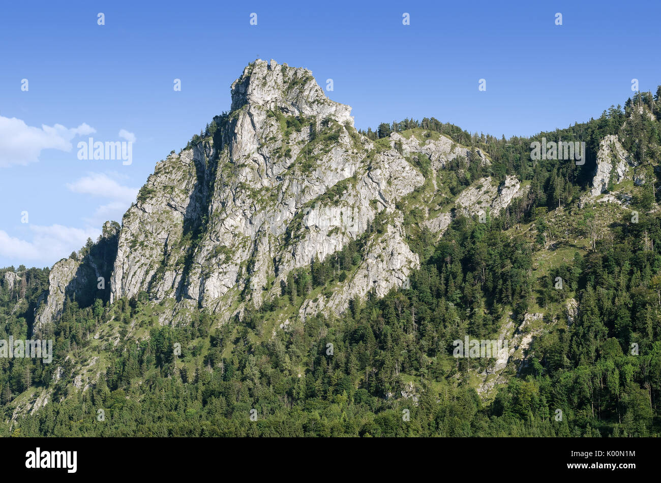 Nockstein in Salzburg, Österreich, Europa. Horizontale. Mit den Ausläufern der Nördlichen Kalkalpen und Osthorn Gruppe. Blick vom Heuberg. Stockfoto