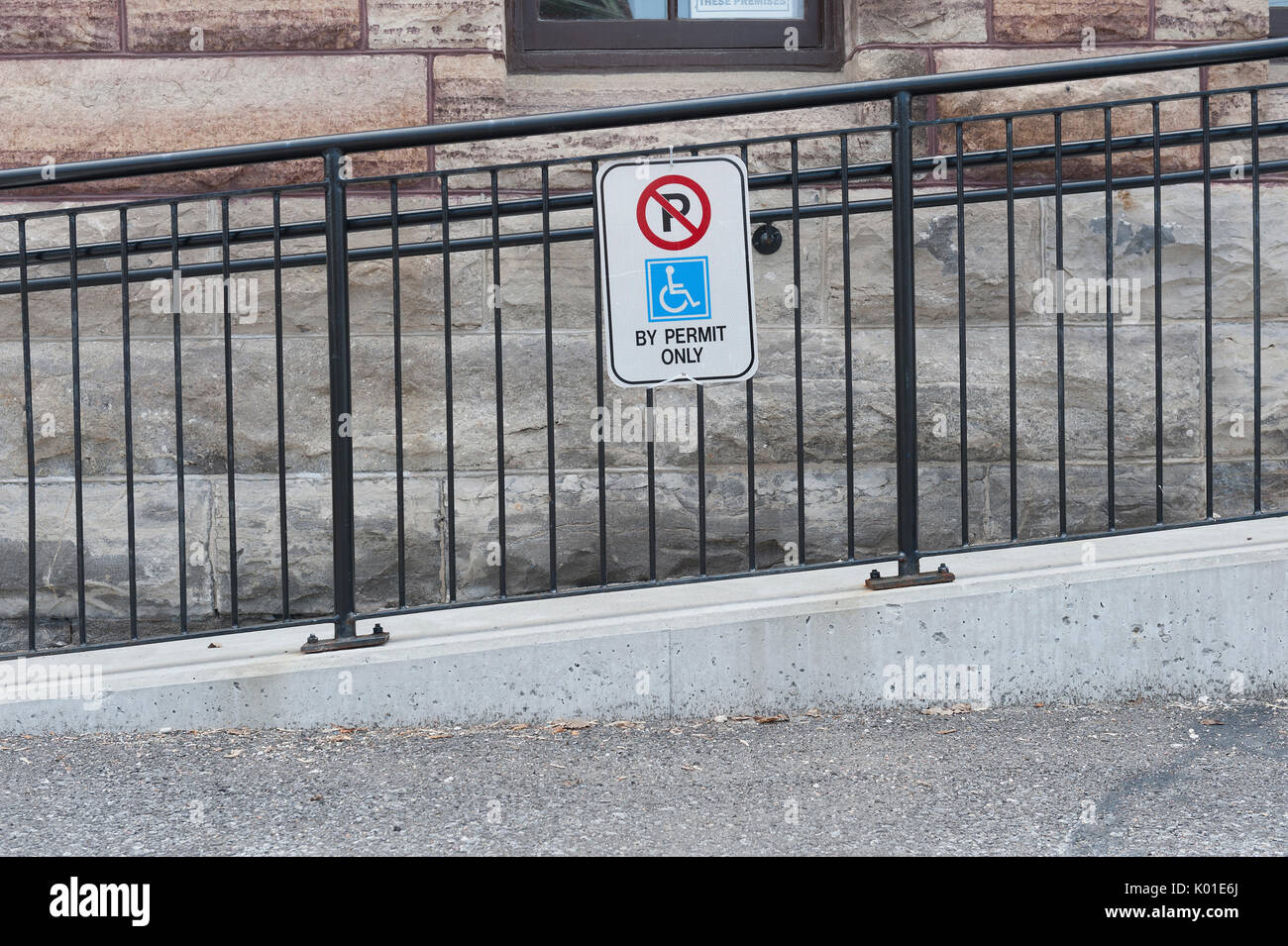 Zeichen für Handicap Parkplatz Stockfoto