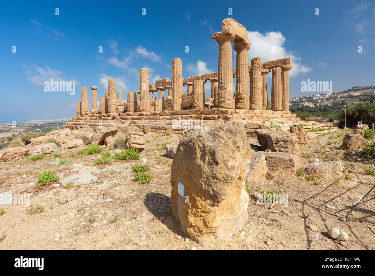 Der Tempel der Juno ein griechischer Tempel der antiken Stadt Akragas befindet sich im Valle dei Templi Agrigento Sizilien Italien Europa Stockfoto