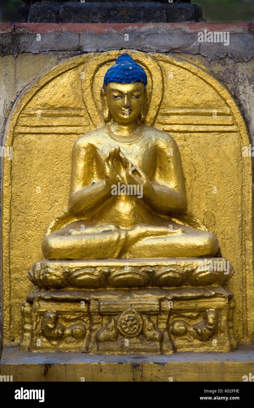 Buddha padmasana Fotos und Bildmaterial in hoher Auflösung Alamy