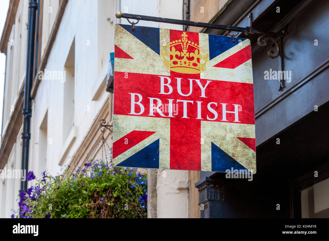 British Sign signage an der Clandar, auf den Britischen Inseln shop in Bath, Somerset, UK kaufen Stockfoto
