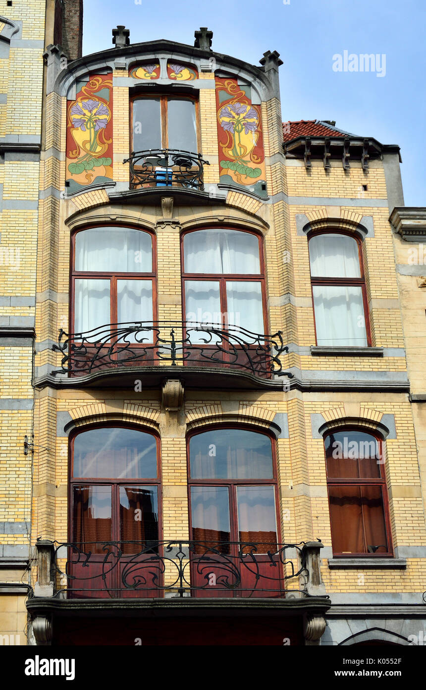 Brüssel, Belgien. Art Nouveau Fassade bei 13 Chaussee de Waterloo Stockfoto
