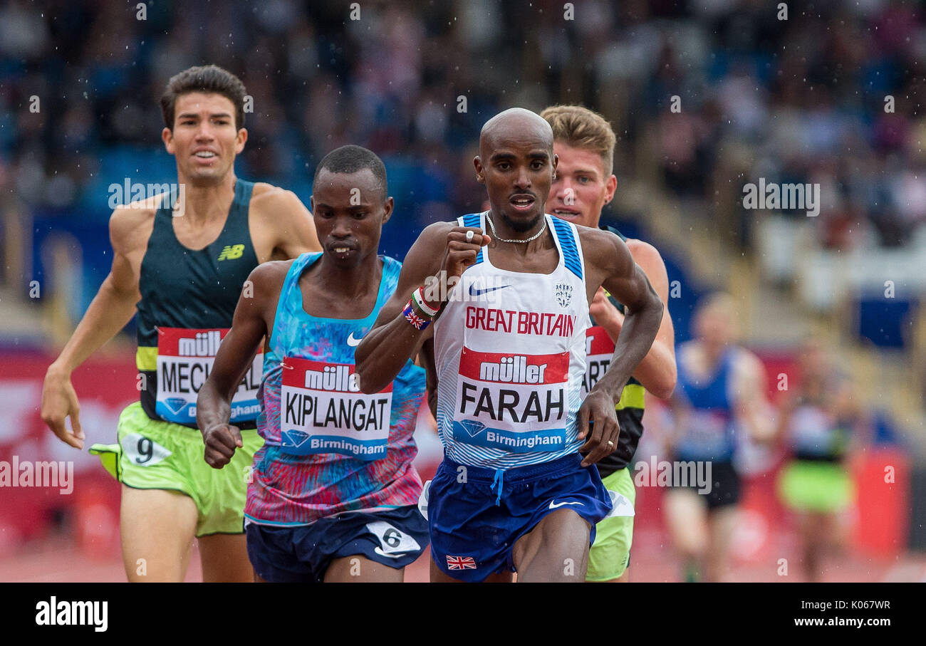 Birmingham, Großbritannien. 20 Aug, 2017. Mo Farah der GBR führt mit 1 Runde in der 3000 Meter während der Muller Grand Prix Birmingham Athletik an Alexandra Stadium, Birmingham, England am 20. August 2017 zu gehen. Foto von Andy Rowland. Credit: Andrew Rowland/Alamy leben Nachrichten Stockfoto