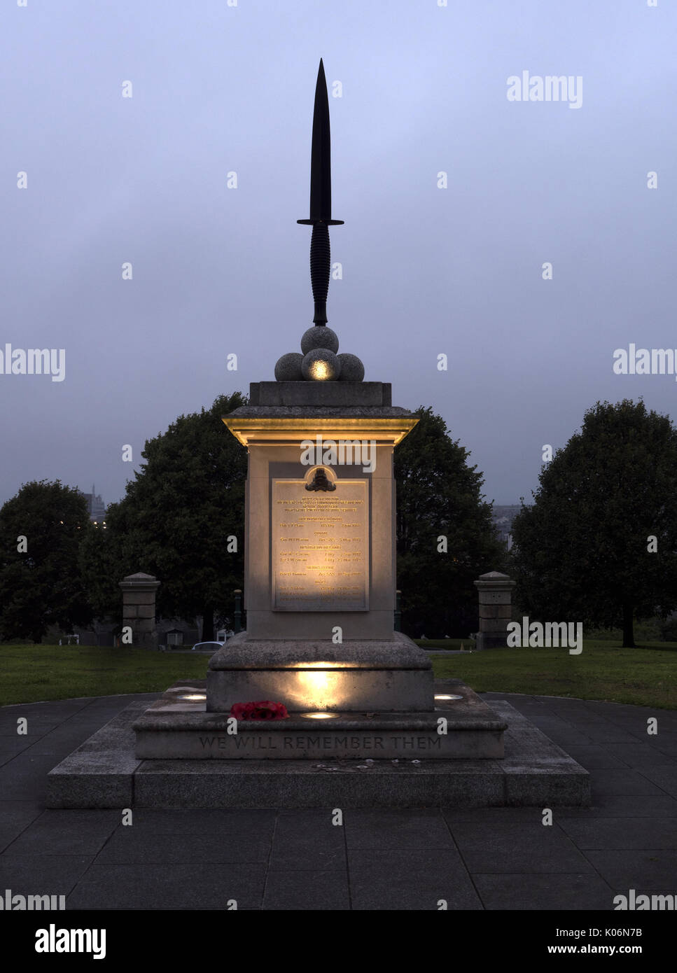 Denkmal für die Mitglieder der 29 Commando Regiment Royal Artillery, die ihr Leben während der Service, Plymouth, England, Großbritannien Stockfoto