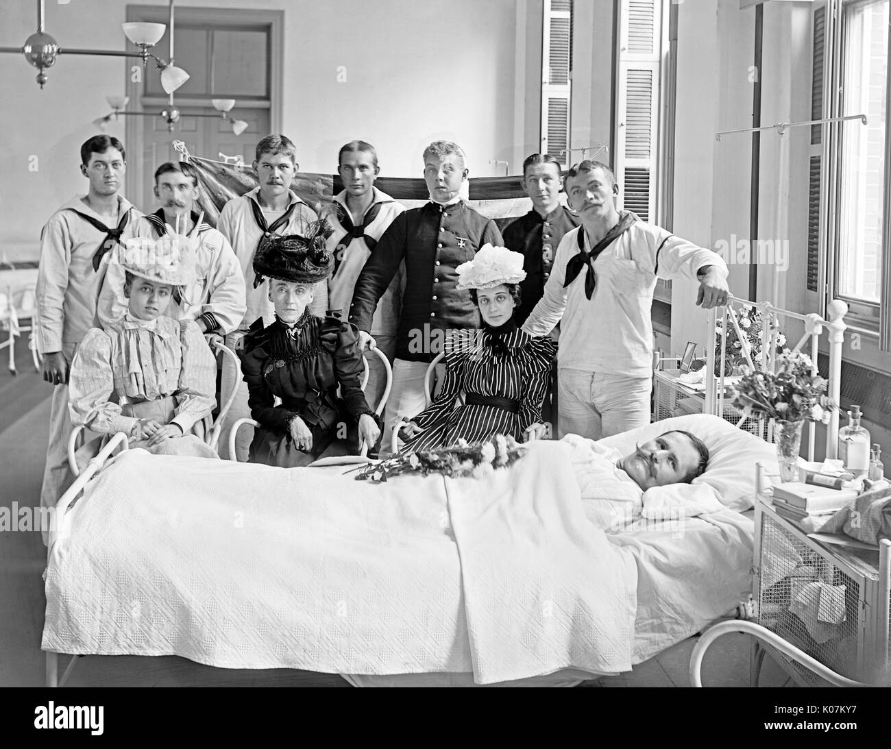 Freunde und Familie besuchen einen Patienten, Brooklyn Navy Yard Ho Stockfoto