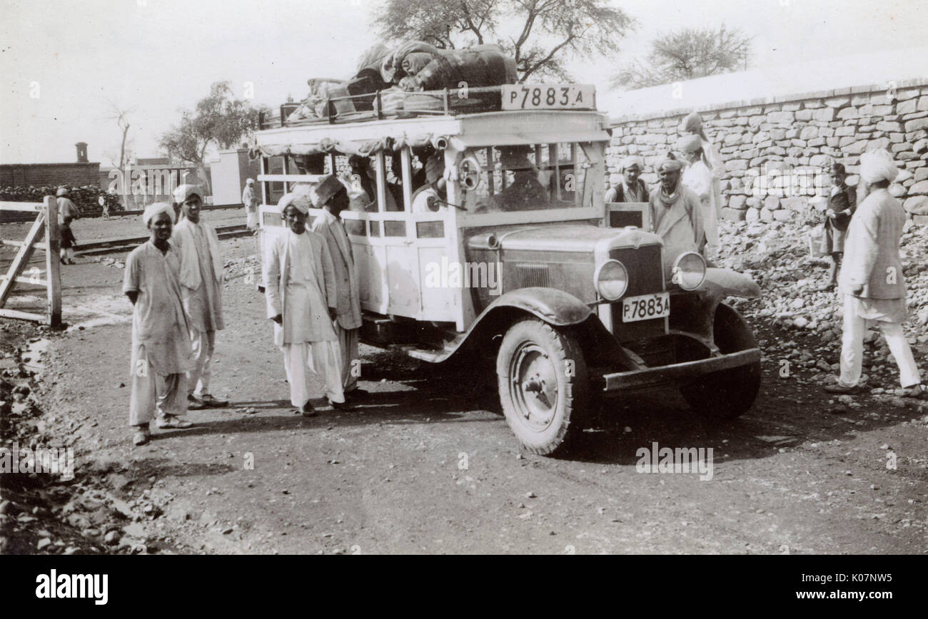 Busverbindung, Khewra, Punjab, Britisch-Indien Stockfoto
