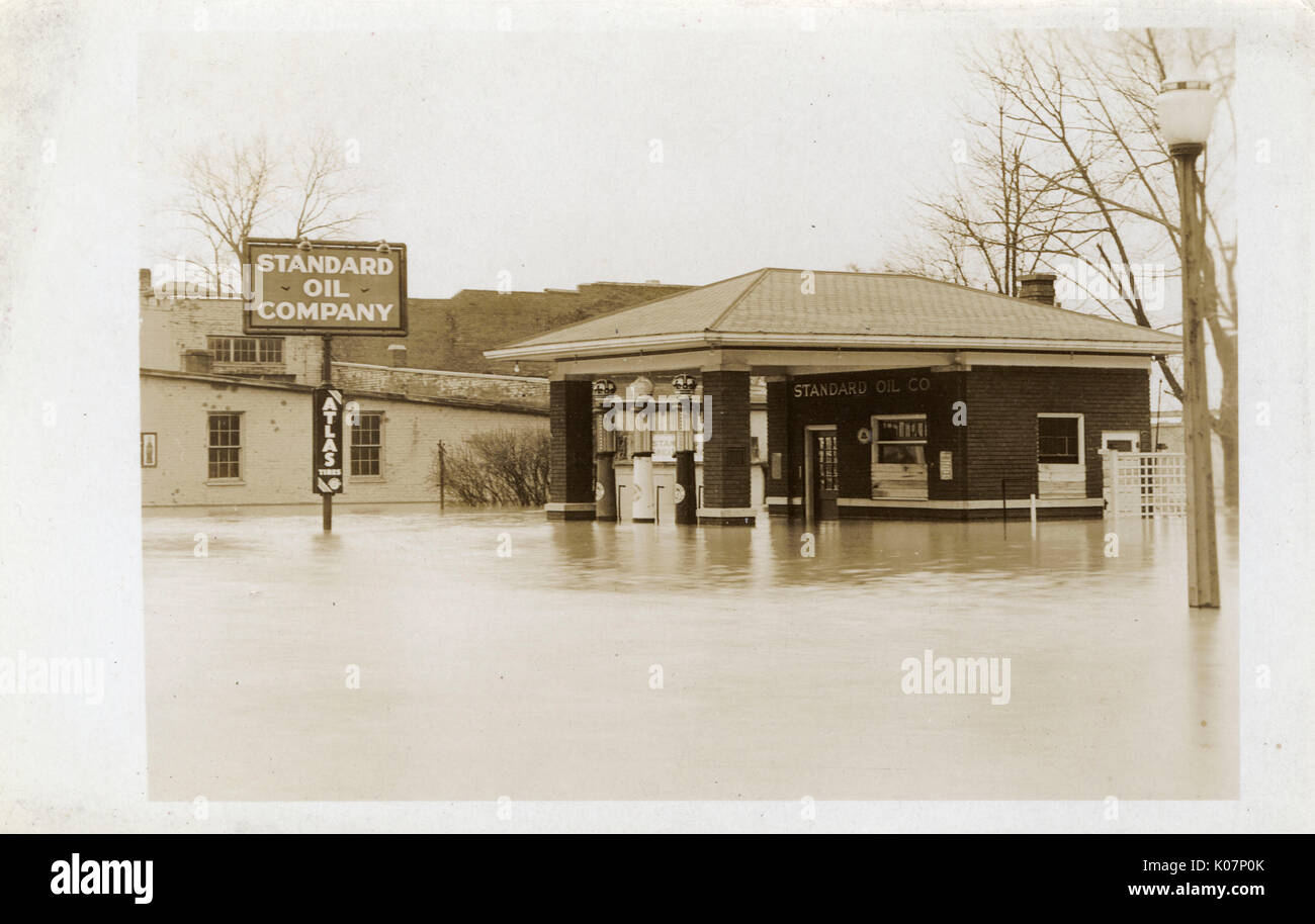 Überschwemmung in einer kleinen amerikanischen Stadt Stockfoto