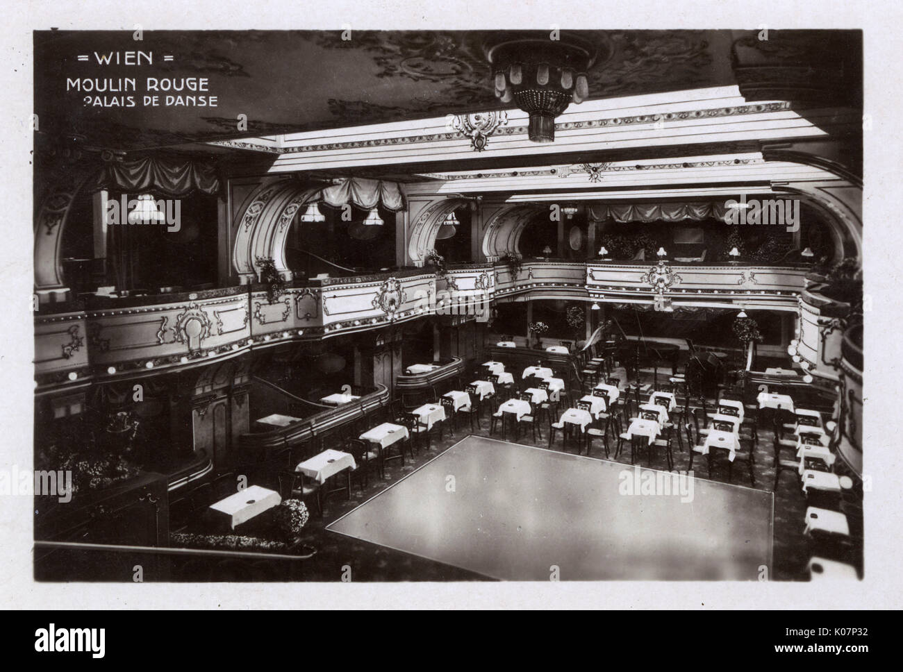 Moulin Rouge Tanzsaal, Wien, Österreich Stockfoto