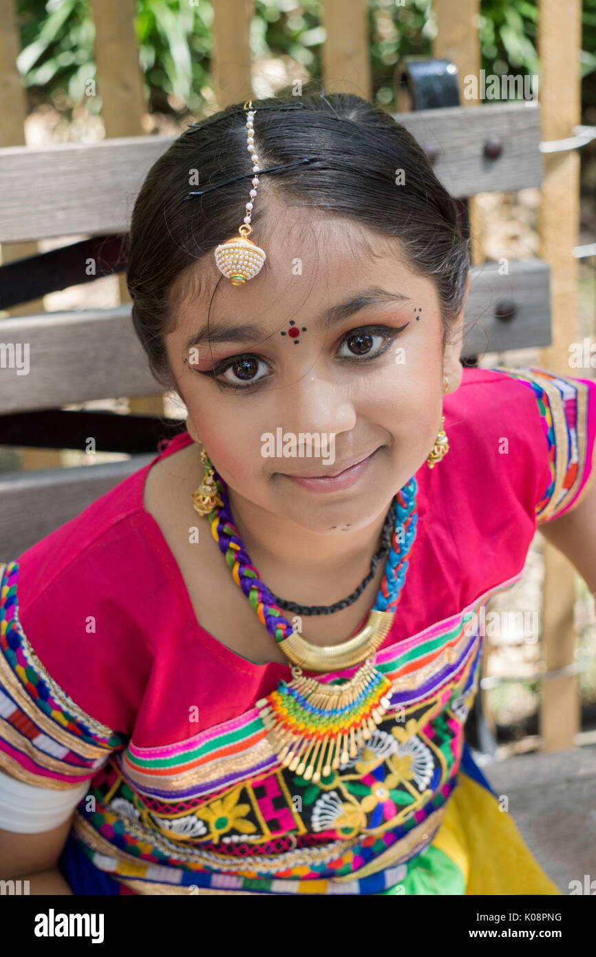 Eine sehr nette junge indische Mädchen um die 10 Jahre alt Am Indien Day Parade 2017 in Manhattan, New York City. Stockfoto