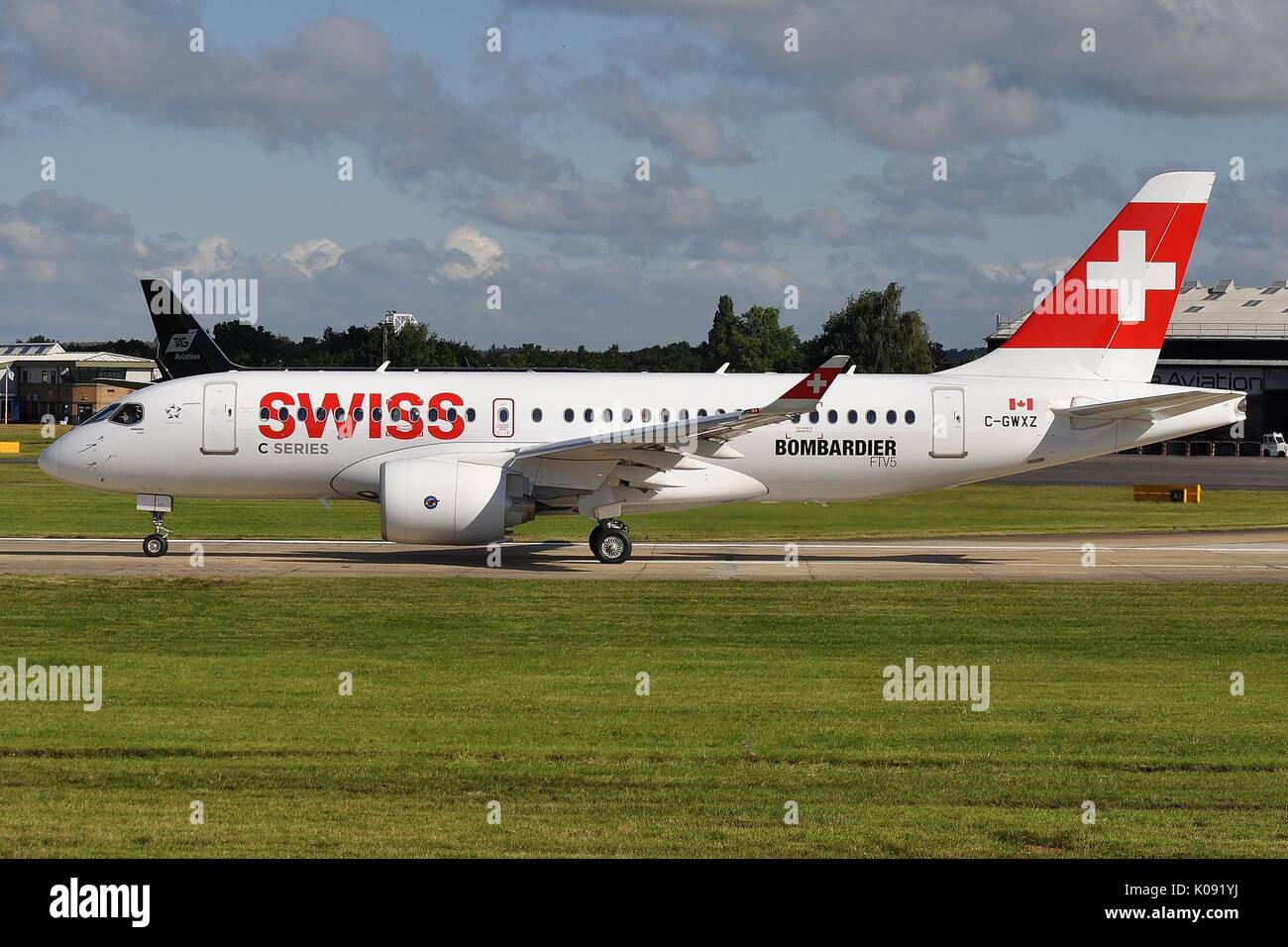BOMBARDIER CS 100 regionale AIRLINER DER SWISS INTERNATIONAL Stockfoto