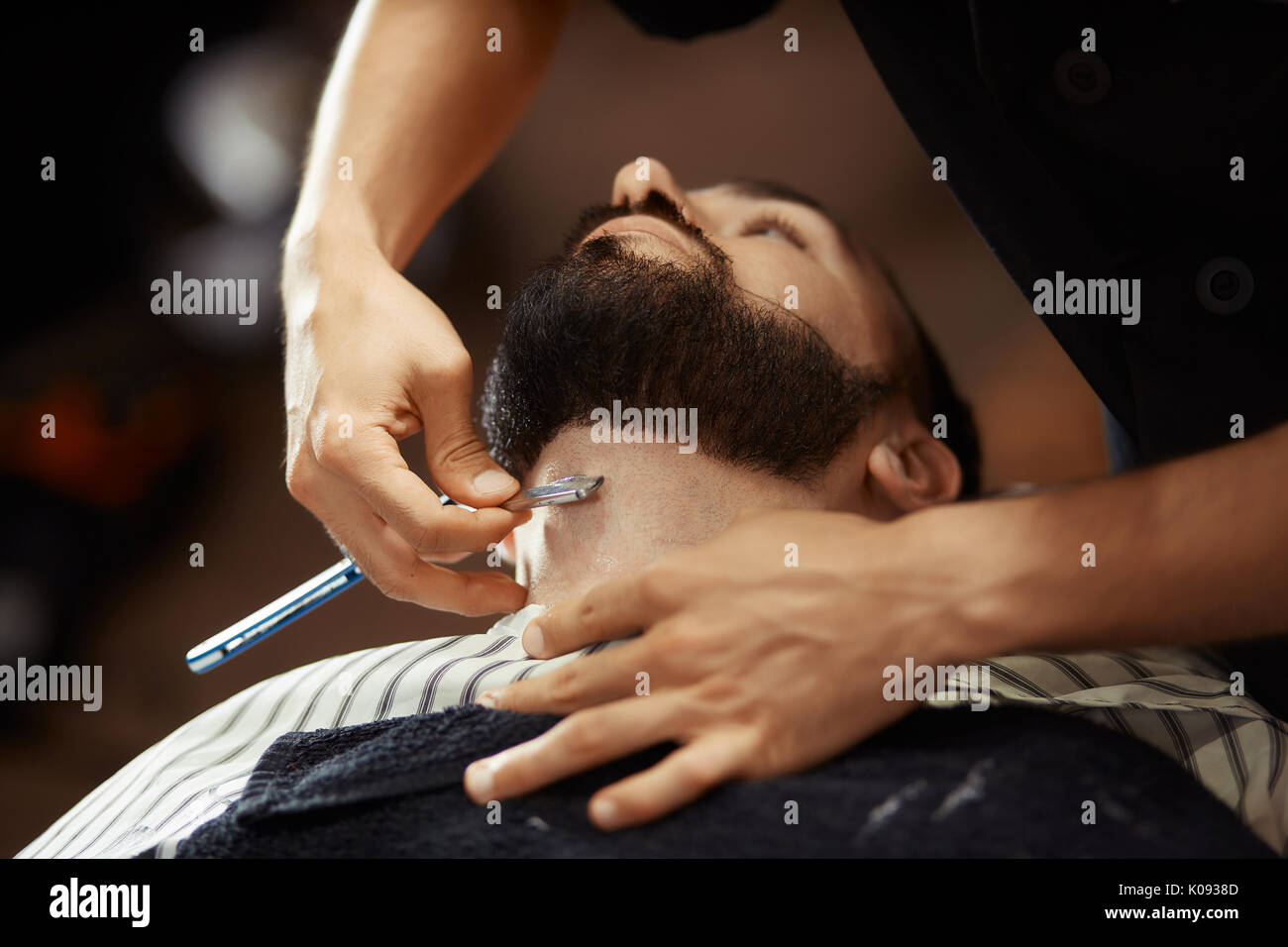 Erntegut Mann grooming Client Stockfoto