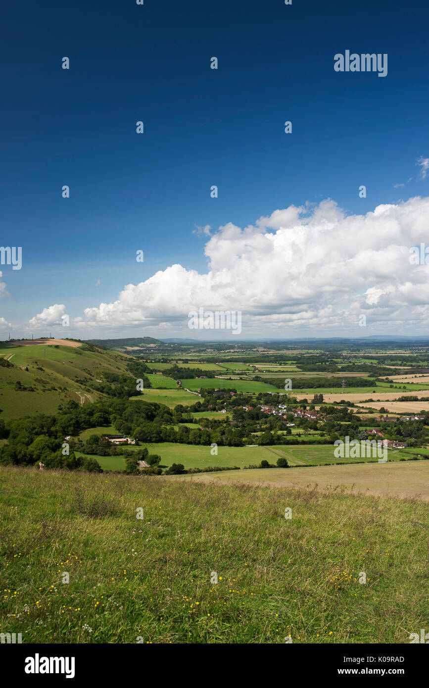 Ein Blick auf die Fulking Escarpment und Sussex Weald von Devils Dyke, South Downs National Park, West Sussex, England Stockfoto