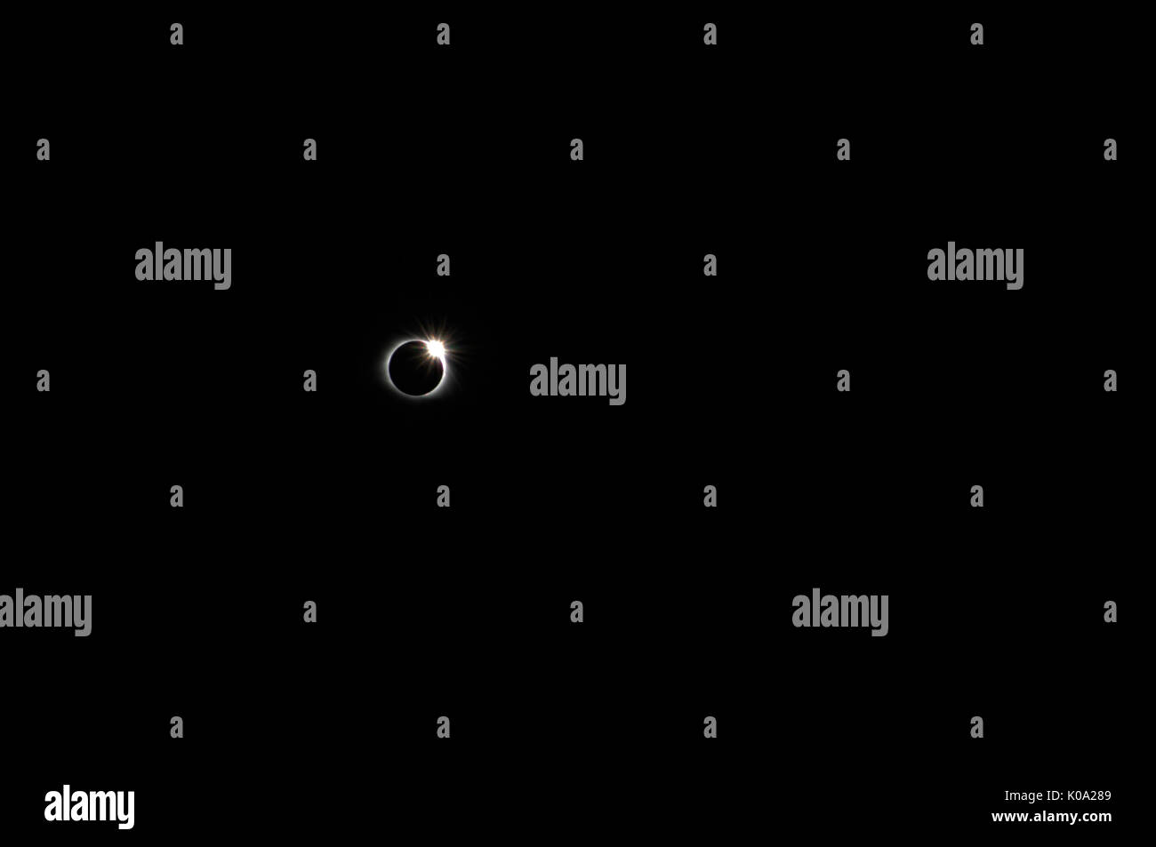 ECLIPSE, die den Ring, Sonne über eine Minute nach Total Eclipse. August 21, 2017, Greer/Greenville, South Carolina, USA - Stockfoto