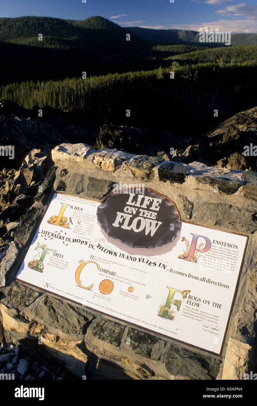 Interpretierende Zeichen auf grosse Obsidian Flow, Newberry National Volcanic Monument, Massachusetts Stockfoto