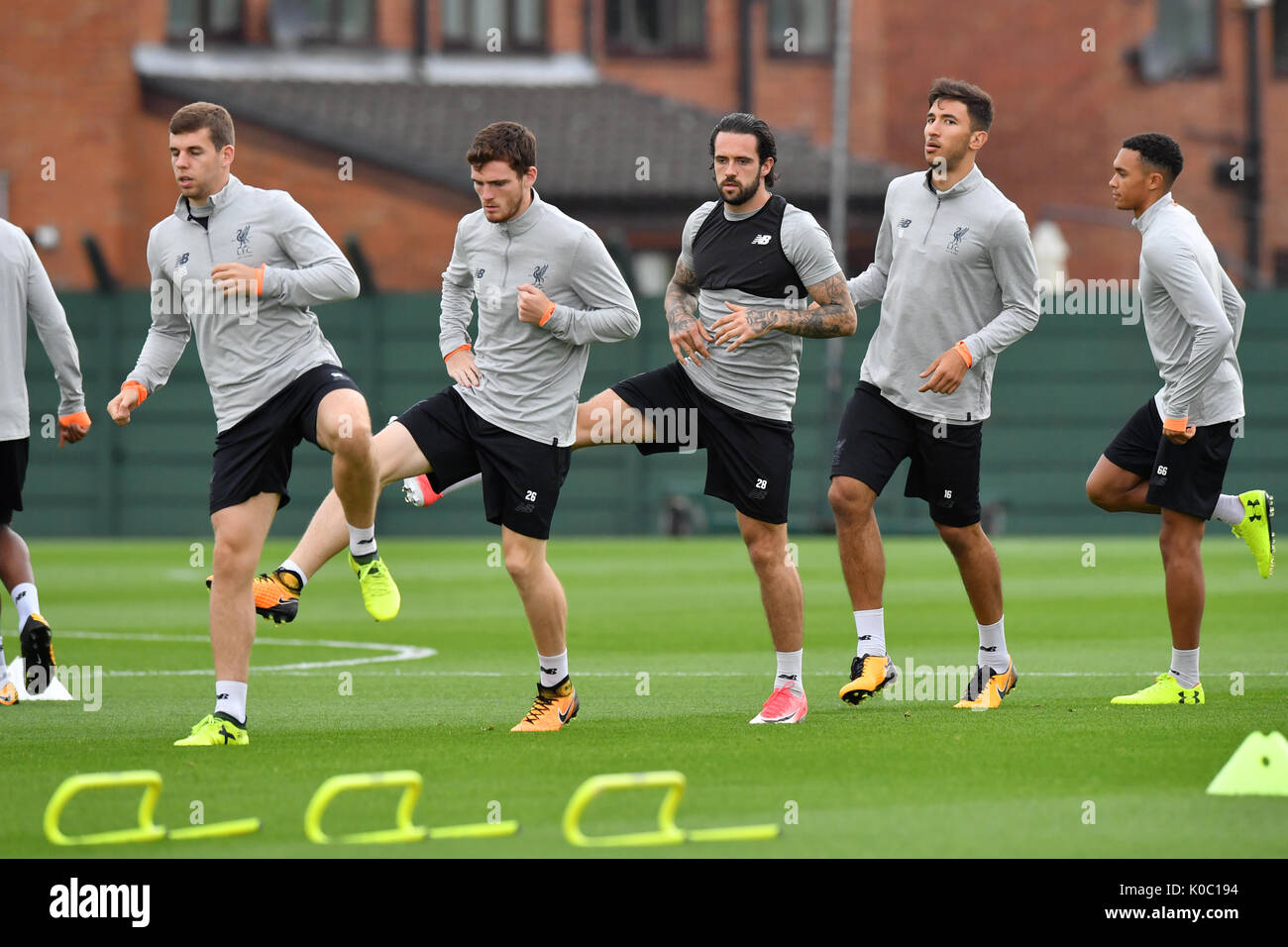 Liverpools Danny Ings (Mitte rechts) während einer Trainingseinheit am Melwood Training Ground, Liverpool. Stockfoto