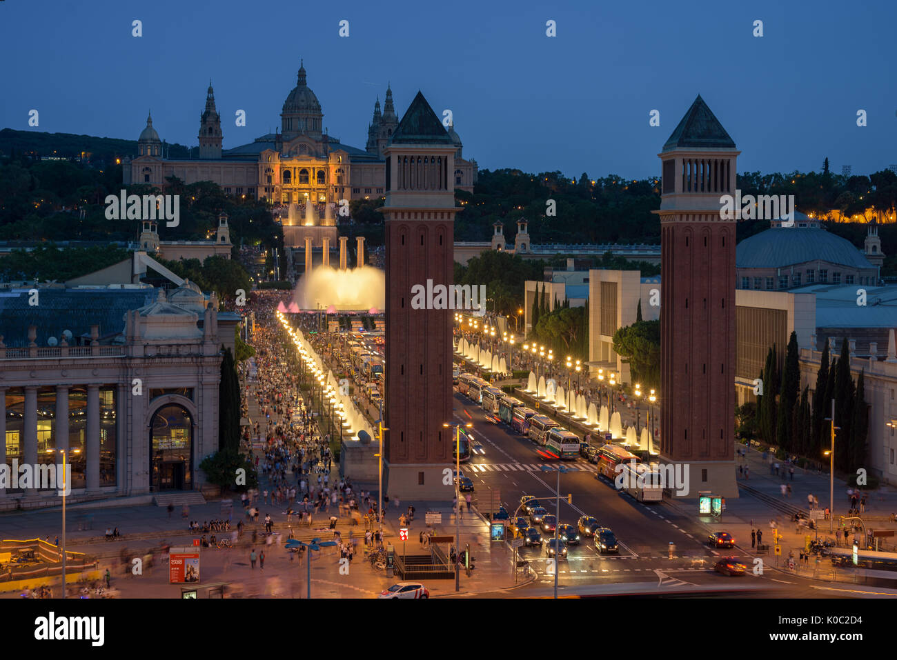 Venezianischen Türmen und National Palace in Barcelona Stockfoto