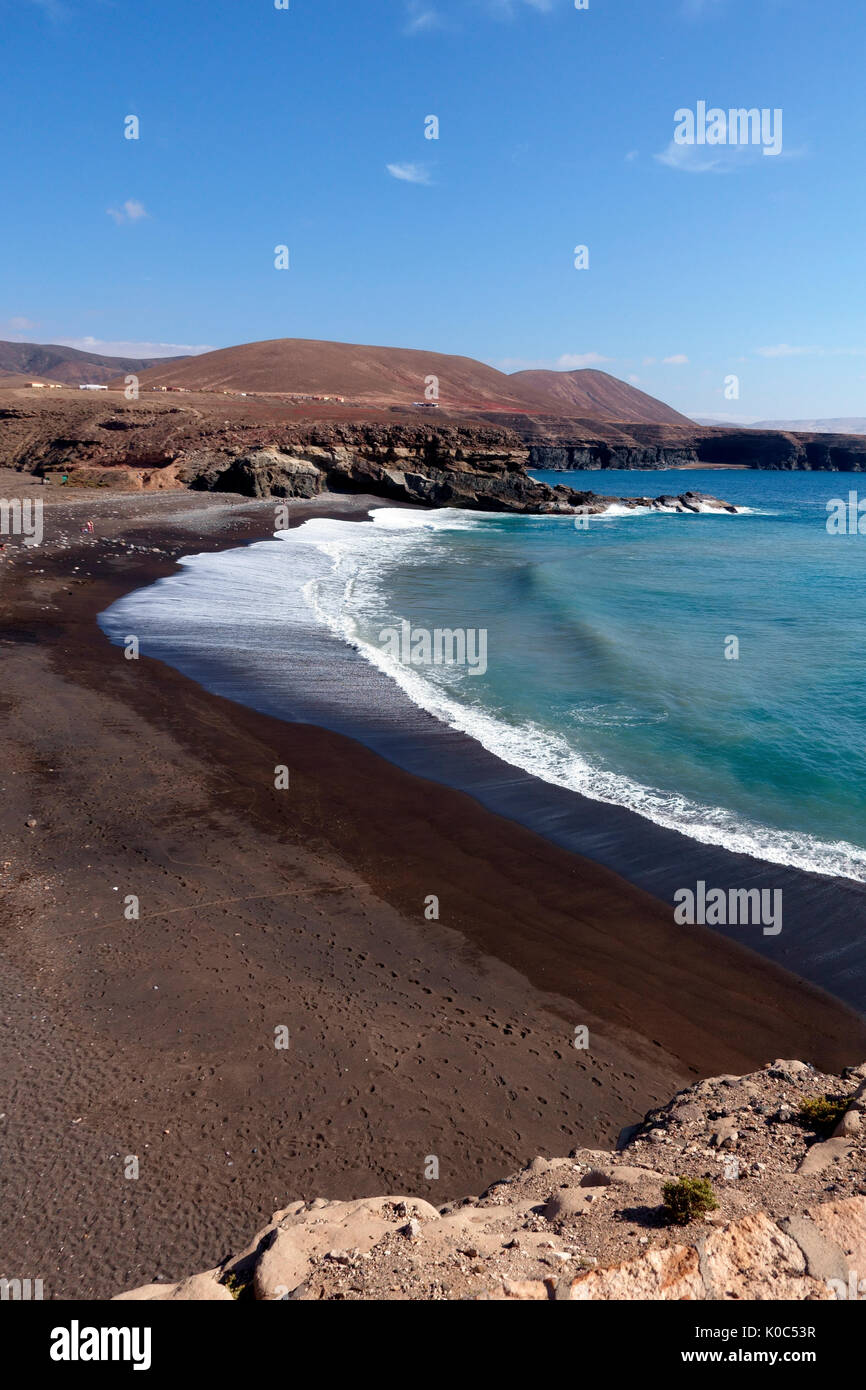 Die schwarzen Sand von Ajuy ein kleines Fischerdorf an der Westküste von Fuerteventura auf den Kanarischen Inseln Stockfoto