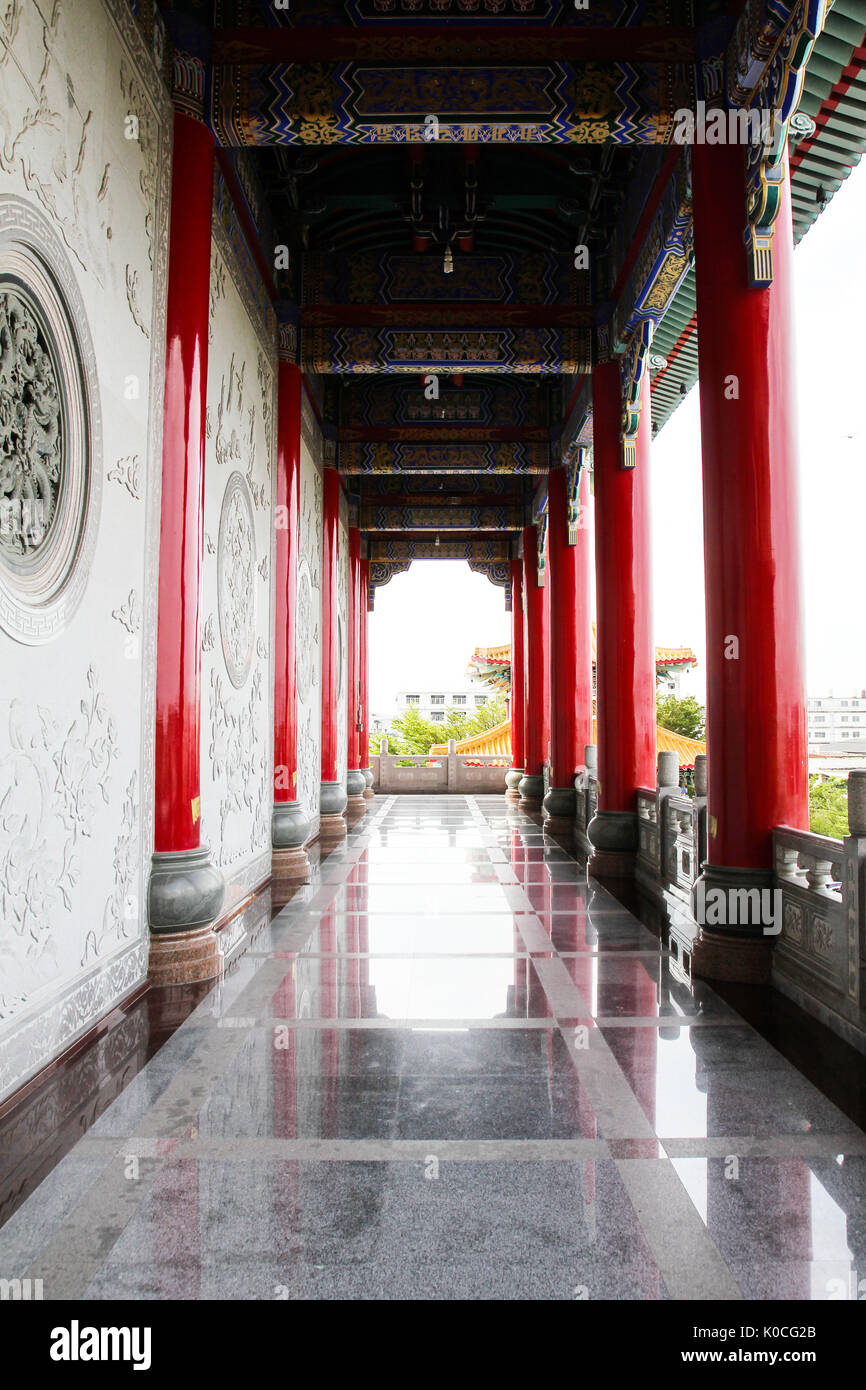 Traditionellen chinesischen Stil Tempel am Wat Leng-Noei-Yi in Nonthaburi, Thailand. Stockfoto