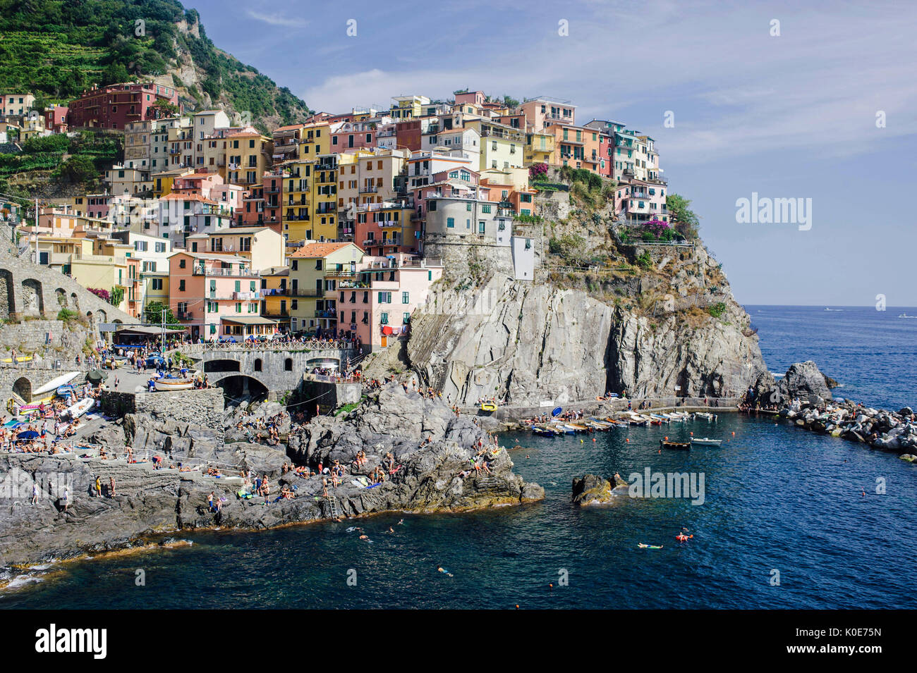 Italien, die fünf Gründe (Cinque Terre), Ligurien: Manarola. Die "Fünf Gründe" sind ein Nationalpark und ein geschütztes Gebiet, als Weltkulturerbe der UNESCO klassifiziert Stockfoto