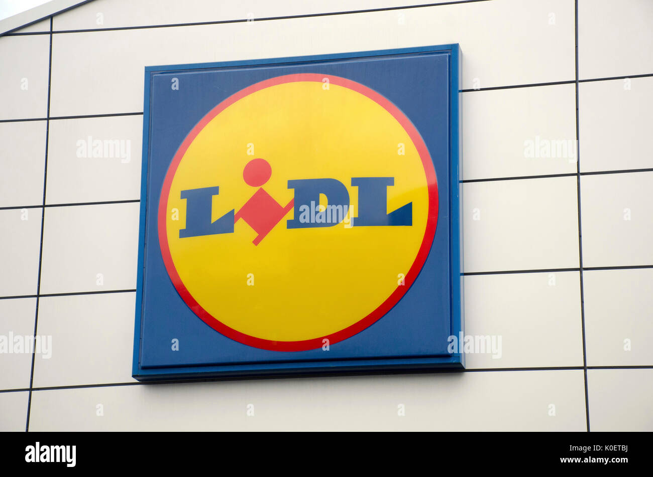 London, Großbritannien. 22 Aug, 2017. Lidl überholt Waitrose als der 7. größte Supermarkt in Großbritannien. Credit: JOHNNY ARMSTEAD/Alamy leben Nachrichten Stockfoto