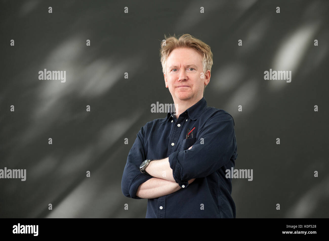 Edinburgh, Großbritannien. 23. August 2017. Dichter, Schriftsteller und Rundfunksprecher, Paul Farley, beim Edinburgh International Book Festival erscheinen. Credit: Lorenzo Dalberto/Alamy Leben Nachrichten. Stockfoto