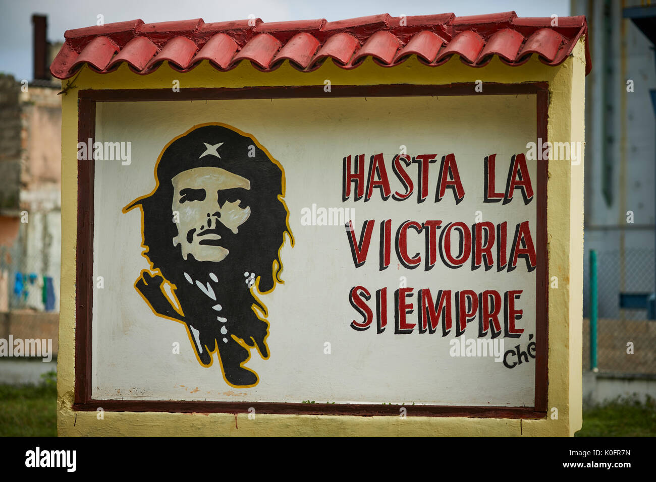 Kuba, Kuba, Cardenas, Museum Sugar Mill von Jose Smith Comas erhalten Öl Dampflokomotiven Zeichen angezeigt Hasta Siempre Comandante, Stockfoto