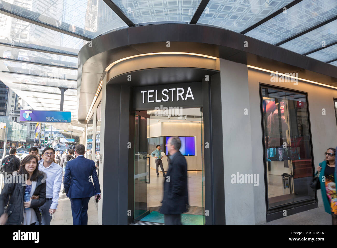 Telstra Kommunikations- und Phones in der George Street, Sydney, Australien Stockfoto