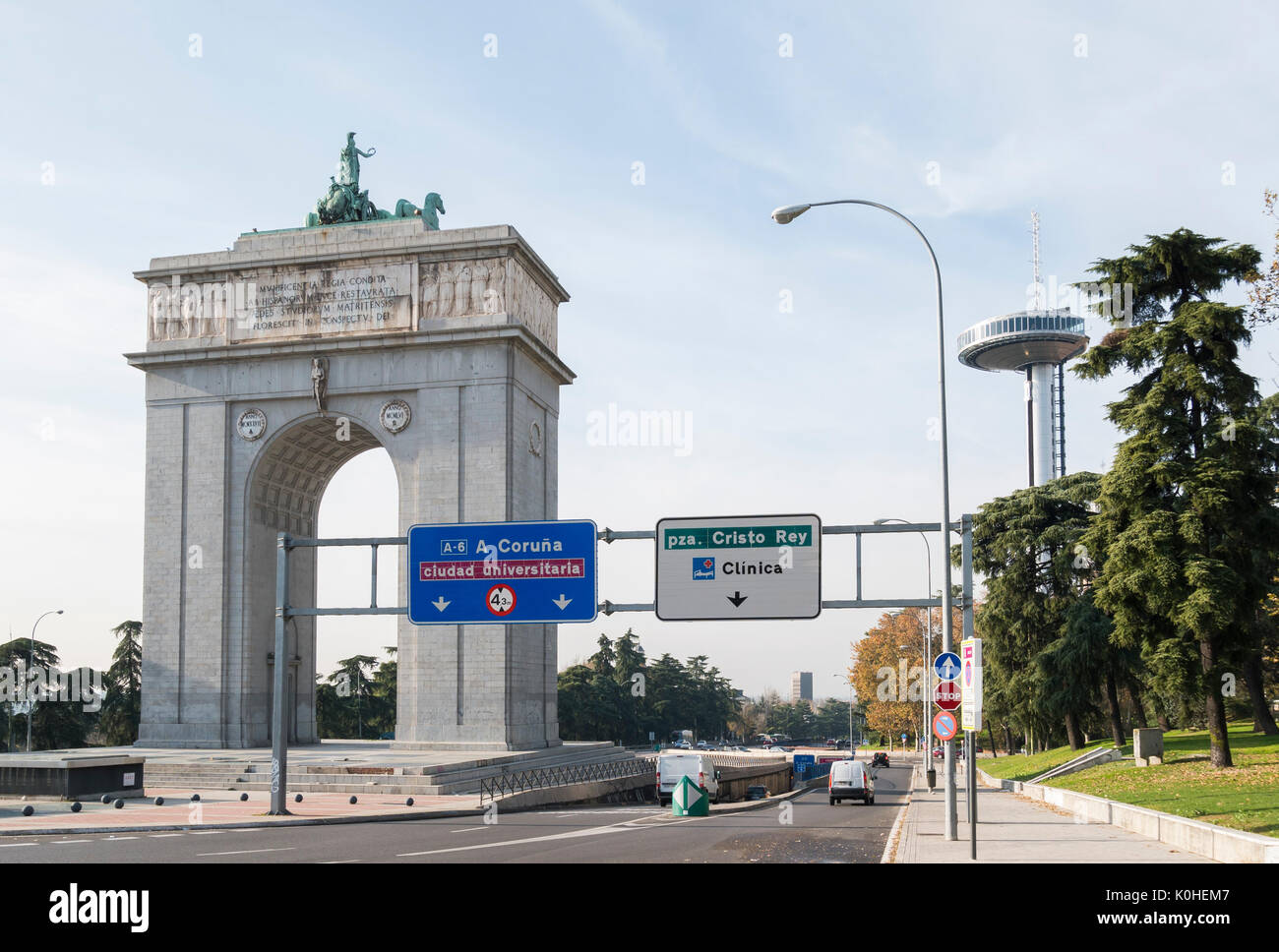 El Arco de la Victoria o Puerta de la Moncloa. Madrid Hauptstadt. España Stockfoto
