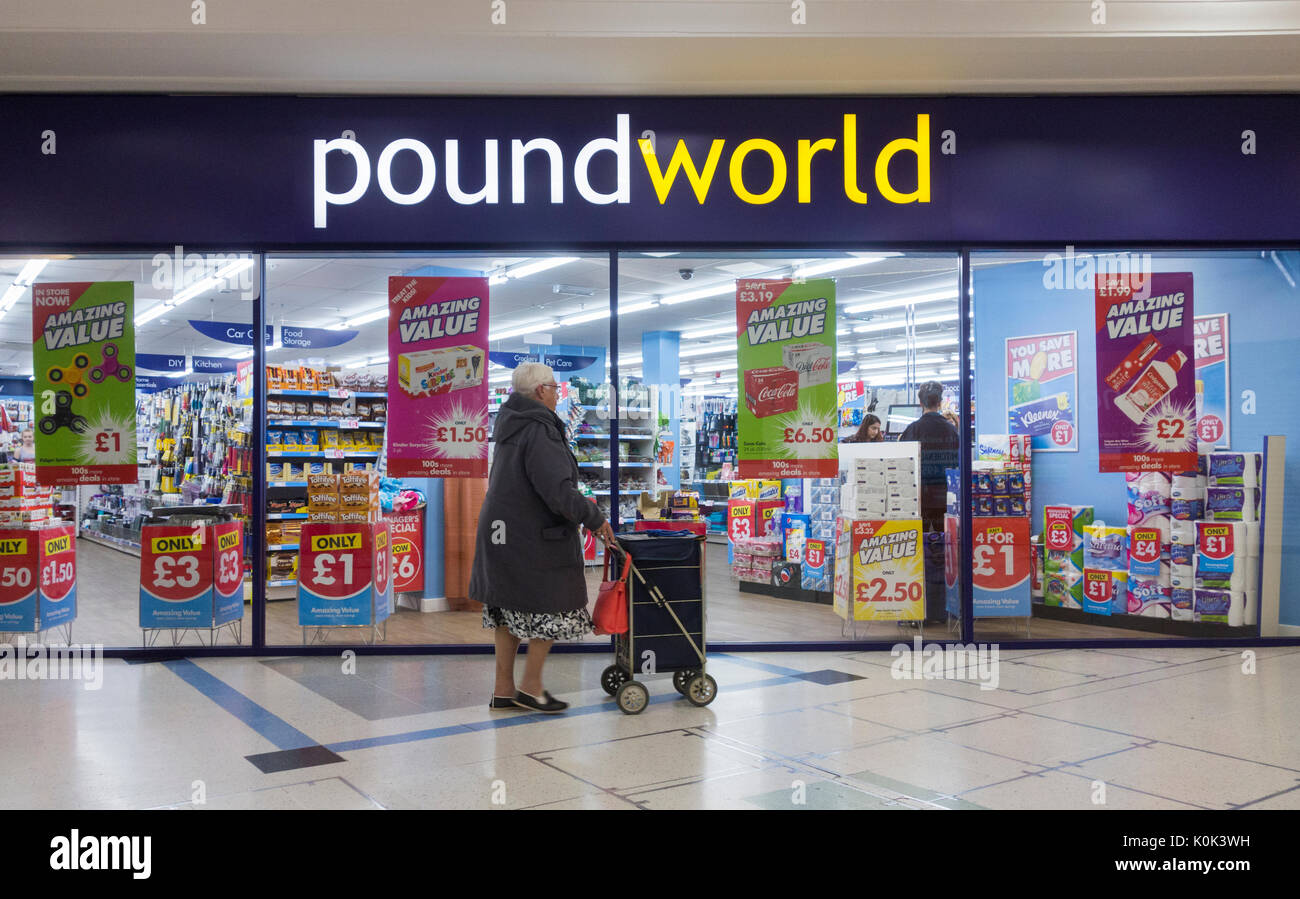 Poundworld shop in Middlesbrough, North East England, Großbritannien Stockfoto