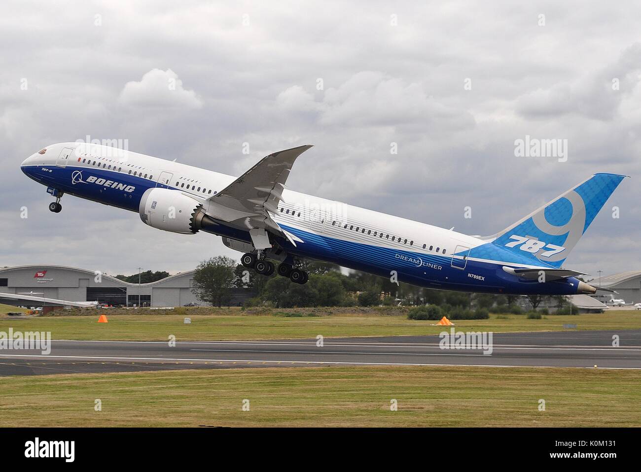 BOEING 787-9-DEMONSTRATOR N 789 EX ZEIGT IN Farnborough Stockfoto